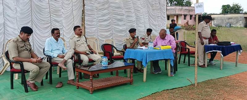 जिला पुलिस जशपुर द्वारा की गई 192 नग लावारिस वाहनों की खुली नीलामी : शासन को कुल छः लाख तिरानबे हजार छः सौ तीस रूपये की हुई राजस्व प्राप्ति.