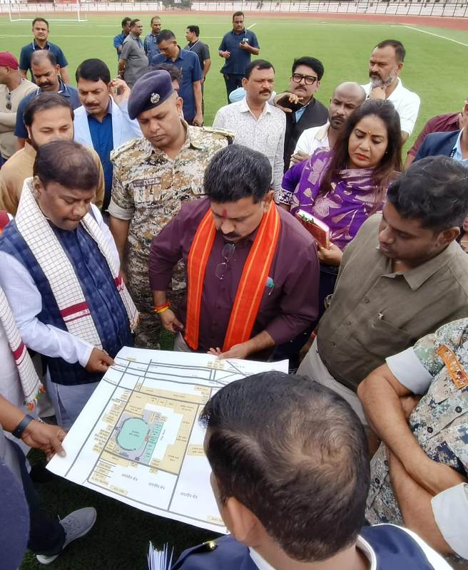 उप मुख्यमंत्री विजय शर्मा ने लिया बस्तर ओलंपिक 2024 संभाग स्तरीय प्रतियोगिता के आयोजन की समीक्षा बैठक, आयोजन स्थल का किया निरीक्षण