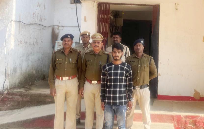 जशपुर क्राइम : नाबालिग से शादी का झांसा देकर दुष्कर्म करने वाले टिकेश्वर यादव को पुलिस ने किया गिरफ्तार, भेजा जेल