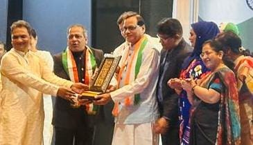 डॉ. अरविन्द नेरल को चिकित्सा शिक्षक का लाईफ टाईम अचीवमेंट अवार्ड