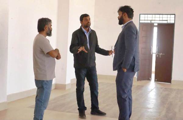 जशपुर में खुलेगा लोक कला केंद्र! कलेक्टर ने बरटोली स्थित सद्भाव मंडप भवन का किया निरीक्षण