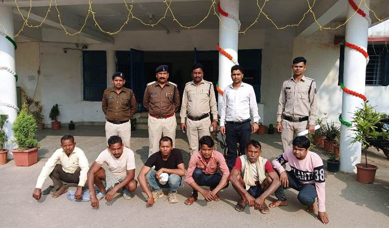 पुसौर पुलिस का फरार वारंटियों पर कसा शिकंजा : 6 फरार वारंटी गिरफ्तार कर भेजे गए जेल