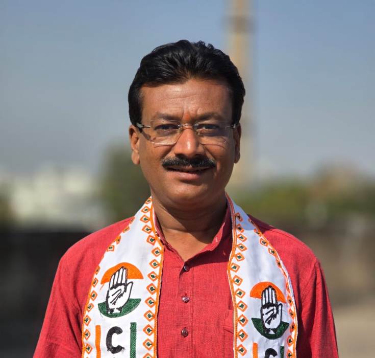 आम जनता को पेट्रोल में 1रु की राहत उद्योगपतियों को डीजल खरीदने में 6 रु की छूट ये कैसा न्याय है? – धनंजय सिंह ठाकुर