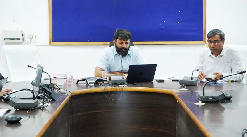 जशपुर : राजस्व न्यायालयों में लंबित प्रकरणों का करें त्वरित निराकरण – कलेक्टर