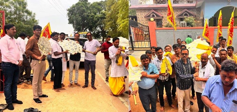 पूरी से माता विमला, माता लक्ष्मी सहित भगवान जगन्नाथ के नीलचक्र के जगन्नाथ मंदिर दोकड़ा आगमन के साथ आयोजित हुई भव्य शोभायात्रा. 21 मई से शुरू होगा भव्य प्राण प्रतिष्ठा अनुष्ठान.