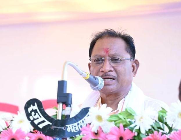 मुख्यमंत्री विष्णुदेव साय ने बलदाकछार में दी कई सौगातें: महानदी में होगा तटबंध निर्माण, चौक में लगेगी हाई मास्ट लाइट