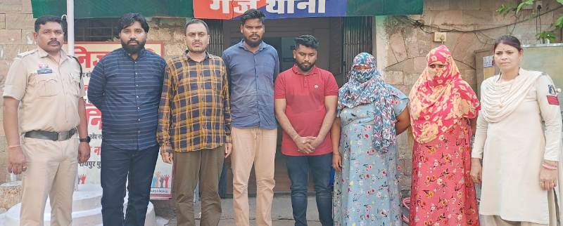होटल आदित्य गैस्ट हाउस एवं गगन ग्रैण्ड में अनैतिक देह व्यापार करते 02 महिला आरोपी सहित कुल 06 आरोपी गिरफ्तार