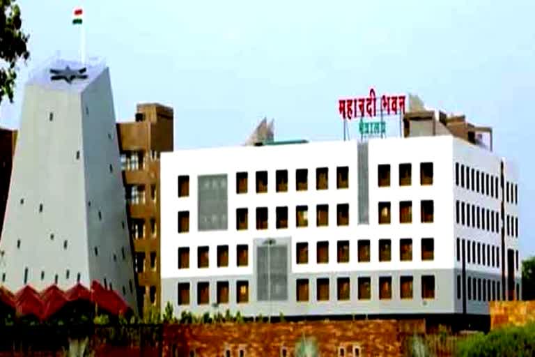 नगरीय प्रशासन विभाग ने वर्षा ऋतु के पहले नालों व नालियों की सफाई तथा बाढ़ प्रभावित क्षेत्रों में जरूरी व्यवस्थाओं के दिए निर्देश