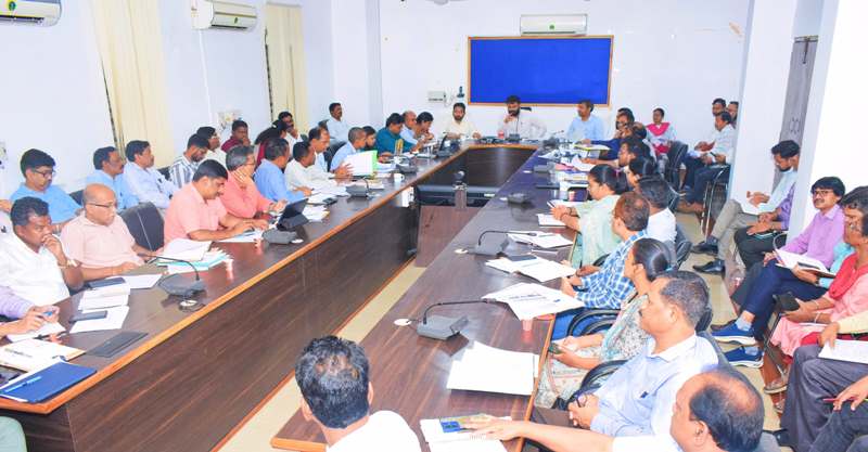 जशपुर : कलेक्टर ने 21 जून को योग दिवस के लिए सभी तैयारियां सुनिश्चित करने के दिए निर्देश, राज्य स्तरीय योग दिवस कार्यक्रम में मुख्यमंत्री होंगे शामिल