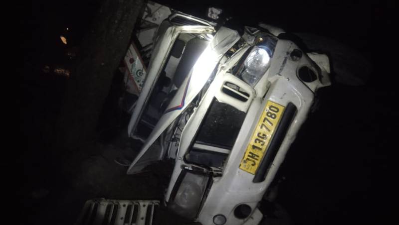 ऑपरेशन शंखनाद : देवडांड जंगल में पलटा गौ-तस्करी का वाहन! 9 मवेशी बरामद, फरार तस्करों की तलाश में जुटी जशपुर पुलिस!