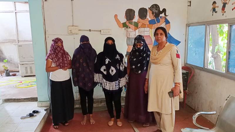 रायपुर में सेक्स रैकेट का बड़ा खुलासा! गरीब लड़कियों को काम दिलाने का झांसा देकर देह व्यापार में झोंका