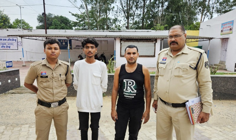 सूरजपुर पुलिस की बड़ी कार्रवाई। साइबर अपराध म्यूल अकाउंट के 7 मामले में 23 आरोपी किए गए है गिरफ्तार, 98 लाख 72 हजार रूपये से अधिक का संदिग्ध ट्रांजेक्शन का खुलासा।