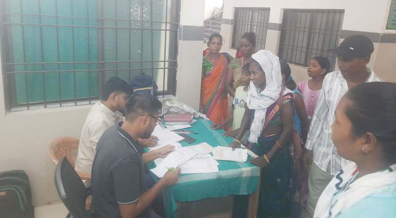 जशपुर में सिकल सेल रोगियों के लिए विशेष परामर्श शिविर, 33 मरीजों को मिला विशेषज्ञ उपचार