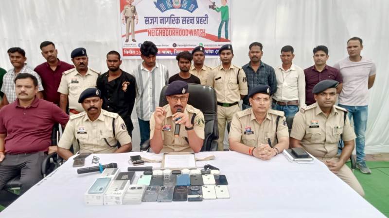 10 घंटे में बड़ी कामयाबी! पुलिस और साइबर सेल ने 10 लाख की चोरी का किया पर्दाफाश, 5 आरोपी गिरफ्तार, 100% माल बरामद