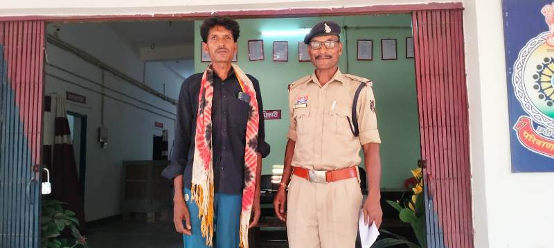 दोहरी ज़मीन बिक्री का मामला उजागर : पचास हजार रुपये लेकर जमीन बेची, फिर कर दी दूसरे को रजिस्ट्री – दरिमा पुलिस ने पकड़ा आरोपी बलिराम को, पुलिस की मुस्तैदी से धोखाधड़ी का आरोपी गिरफ्तार, न्यायालय के समक्ष किया गया पेश.