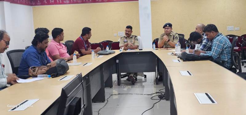 चाकूबाजी पर रायपुर पुलिस का प्रहार! ऑनलाइन कंपनियों को SSP ने दिया चेतावनीनुमा अल्टीमेटम, बंद करें प्रतिबंधित चाकुओं की बिक्री