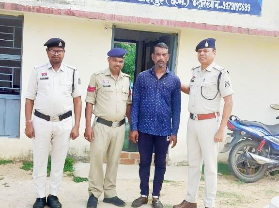 ऑपरेशन आघात : गांजा तस्करी में प्रयुक्त वाहन के फरार मालिक को जशपुर पुलिस ने भोपाल मध्य प्रदेश से धर दबौचा, गिरफ्तार कर भेजा जेल