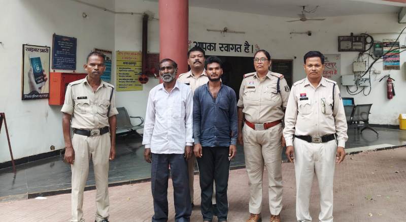 भैंसों को बना रखा था मौत का सामान! पुलिस ने झारखंड ले जाए जा रहे 3 भैंसे किए बरामद, 2 तस्कर गिरफ्तार