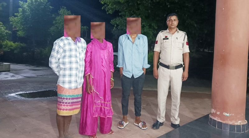 ‘तलाश’ अभियान की बड़ी सफलता : सूरजपुर पुलिस ने विक्षिप्त बालिका को सकुशल मिलाया परिजनों से, वाट्सएप ग्रुप से मिली परिजनों की पहचान, बीट प्रणाली ने निभाई अहम भूमिका.