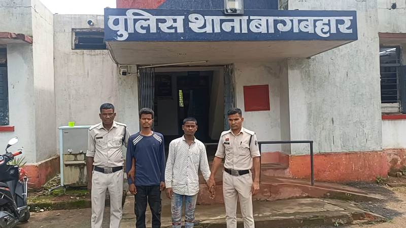 बेटी की पिटाई से दुखी पिता बना शिकार! घर में खौल उठी नफरत की आग — बेटे और दामाद ने मिलकर किया बुज़ुर्ग का कत्ल, डंडों से पीट-पीटकर ली जान!