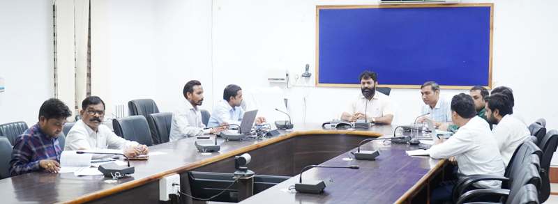 जशपुर कलेक्टर ने सेवानिवृत्त और ट्रांसफर हो चुके कर्मचारियों से तत्काल आवास खाली कराने के दिए निर्देश, राजस्व प्रकरणों की हुई समीक्षा