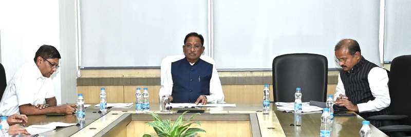 मुख्यमंत्री विष्णु देव साय ने खाद की उपलब्धता को लेकर उच्च स्तरीय समीक्षा बैठक में अधिकारियों को दिए सख्त निर्देश, कहा- प्रदेश में किसानों को सतत रूप से हो खाद की आपूर्ति