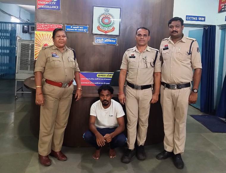 महिला की रिपोर्ट पर त्वरित कार्रवाई : कोतरारोड़ पुलिस ने दुष्कर्म के आरोपी सागर सिदार को किया गिरफ्तार, न्यायिक रिमांड पर भेजा जेल.