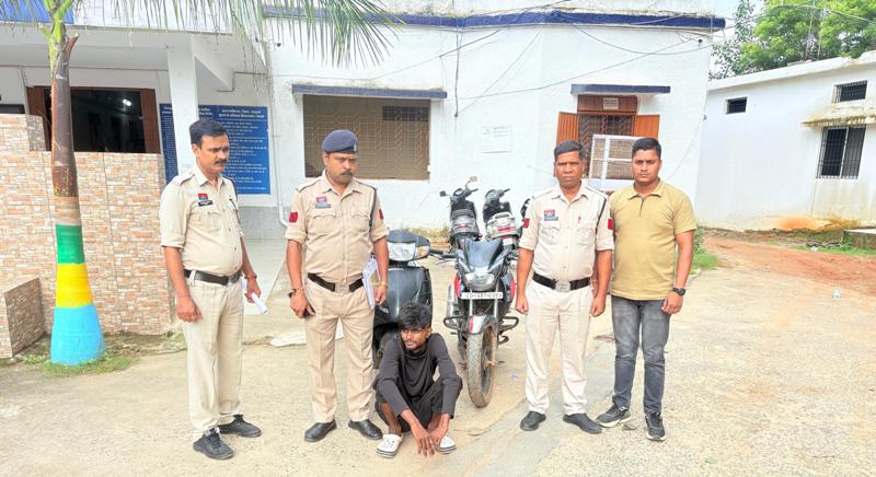 सिर्फ एक सप्ताह में दो वाहन चोरी का पर्दाफाश, सीसीटीवी और मुखबिर की सूचना से पकड़ा गया शातिर आरोपी