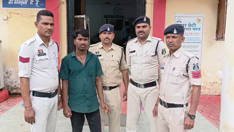 पुलिस की त्वरित कार्रवाई : सूने घर में बालिका से दुव्यवहार कर भागा आरोपी, जांजगीर-चांपा पुलिस ने 24 घंटे में दबोचा, छेड़छाड़ करने वाला आरोपी दीपक खुंटे गिरफ्तार कर भेजा गया न्यायिक रिमाण्ड पर.