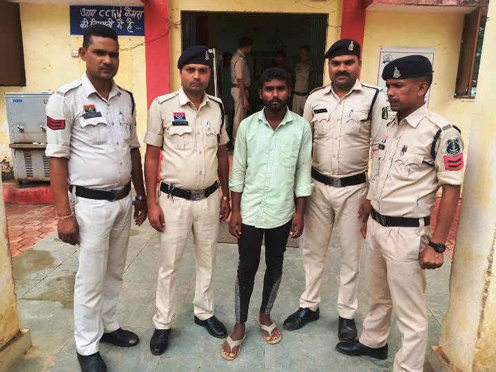 पुलिस ने रची सफलता की कहानी : एक साल से लापता किशोरी आरोपी के कब्जे से बरामद, नाबालिग से अनाचार कर फरार आरोपी गिरफ्तार, पामगढ़ पुलिस ने गिरफ्तार कर भेजा न्यायिक रिमाण्ड पर.