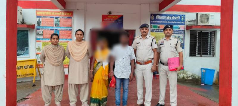 नाबालिग से अनाचार मामले में पुलिस का खुलासा : मामले में आरोपी के सहयोगी माता-पिता गिरफ्तार, पुलिस की त्वरित कार्रवाई से हड़कंप, पॉक्सो एक्ट का शिकंजा, कानून की गिरफ्त में अपराधी, न्यायिक रिमांड में भेजे गए जेल.  