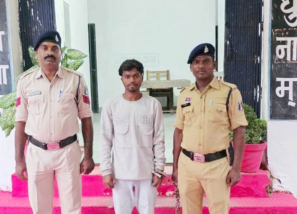 अपहरण, झांसा और अनाचार की साजिश का हुआ खुलासा: जम्मू-कश्मीर में छिपा आरोपी चढ़ा पुलिस के हत्थे, नाबालिग बालिका सुरक्षित