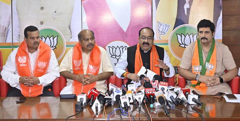 भ्रष्टाचार के आरोपी बेटे को बचाने उतरे पूर्व मुख्यमंत्री, कांग्रेस की सड़कों की लड़ाई जनता ने ठुकराई – अरुण सावने कहा ‘शहजादों की पार्टी बन चुकी है कांग्रेस