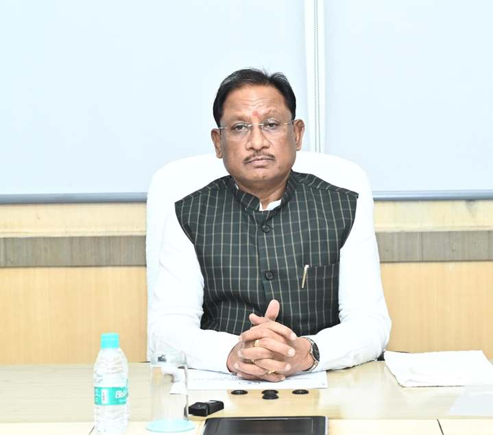 प्रदेश में खेती-किसानी का कार्य तेजी के साथ जारी – मुख्यमंत्री विष्णु देव साय का निर्देश: किसानों को उनकी मांग के अनुरूप सुगमता से मिले खाद-बीज