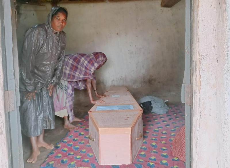 मुंबई में हादसे में जान गंवाने वाले राम कुमार हरमा का शव मुख्यमंत्री विष्णुदेव साय की संवेदनशील पहल पर पहुंचा उनके गांव — दुःख की घड़ी में सरकार बनी संबल