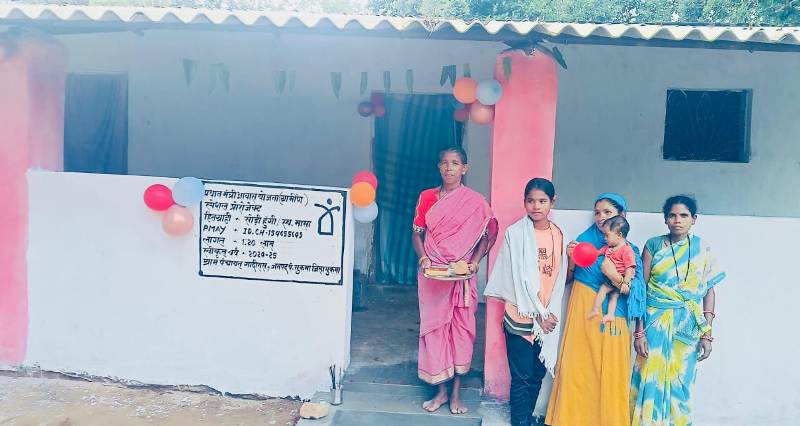 नक्सल पीड़ित परिवार के आशियाने का सपना हुआ साकार : मुख्यमंत्री विष्णु देव साय की पहल पर प्रधानमंत्री आवास योजना अंतर्गत बना छत्तीसगढ़ का पहला विशेष आवास