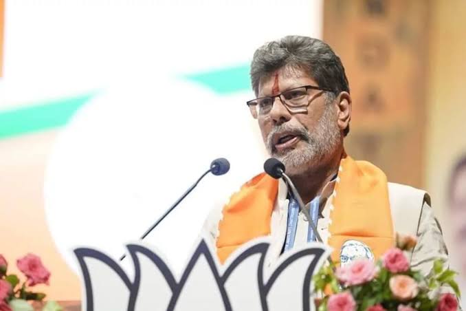 कांग्रेस अध्यक्ष मल्लिकार्जुन खड़गे द्वारा माननीय राष्ट्रपति द्रौपदी मुर्मू के लिए आपत्तिजनक शब्दों का इस्तेमाल करना, कांग्रेस के डीएनए में जमी घोर-आदिवासी विरोधी मानसिकता को उजागरकरता है – किरण सिंह देव