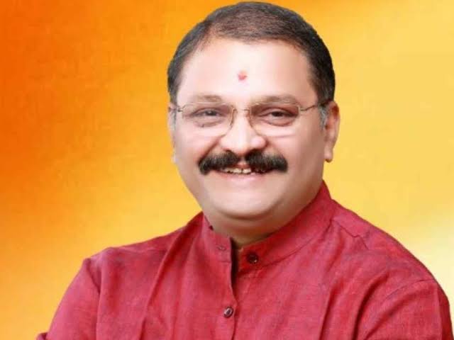 कांग्रेस ने आदिवासियों का किया शोषण, भाजपा एकात्म मानववाद और अंत्योदय के मार्ग पर — विपक्ष पर जमकर बरसे सांसद संतोष पाण्डेय