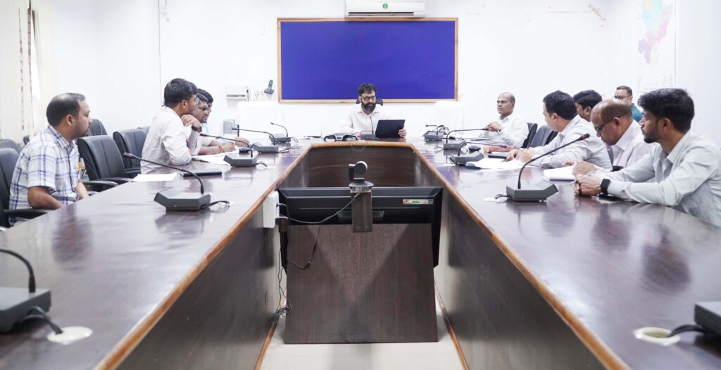 जशपुर कलेक्टर की सख्ती: विभागीय जांच से लेकर पेंशन प्रकरण तक, समयसीमा में निपटाने के आदेश