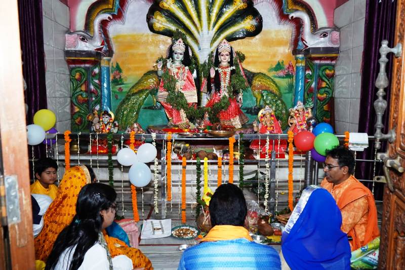 जशपुर में भक्तिमय उत्सव : पमशाला मंदिर में गूंजे जयकारे, पमशाला राधा कृष्ण मंदिर में धूमधाम से मनाई गई श्रीकृष्ण जन्माष्टमी, महोत्सव में सम्मिलित हुईं मुख्यमंत्री श्री विष्णुदेव साय की धर्मपत्नी श्रीमती कौशल्या साय.