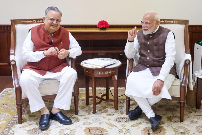 छत्तीसगढ़ विधानसभा अध्यक्ष डॉ. रमन सिंह ने पीएम मोदी को नवीन विधानसभा भवन लोकार्पण के लिए किया आमंत्रित, लोकसभा अध्यक्ष ओम बिरला करेंगे छत्तीसगढ़ विधानसभा भवन लोकार्पण समारोह की अध्यक्षता, मिली स्वीकृति.