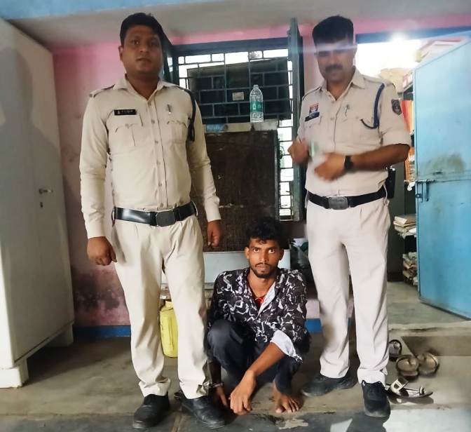 रायगढ़ की नाबालिग को शादी का झांसा देकर ले गया युवक, जूटमिल पुलिस ने बेगूसराय से लापता नाबालिग को किया बरामद, आरोपी पॉक्सो एक्ट में गिरफ्तार कर भेजा गया न्यायिक अभिरक्षा में.