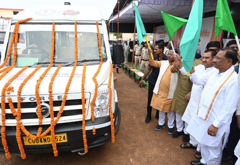 विष्णु के सुशासन में ग्रामीणों की समस्याओं का हो रहा त्वरित निराकरण, सुशासन एक्सप्रेस रथ घर-घर पहुंच रही शासन की सेवाएं
