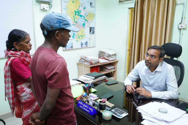 जनदर्शन में जनता की शिकायतों पर तुरंत कार्रवाई का भरोसा, अपर कलेक्टर ने अधिकारियों को किया सक्रिय