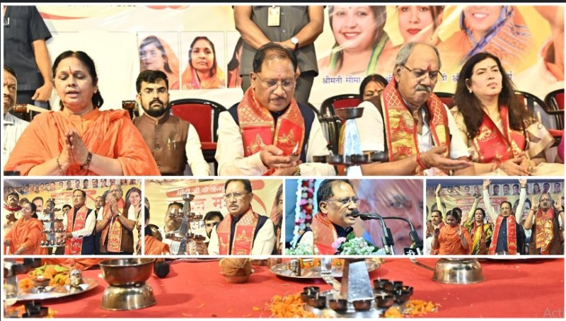 मुख्यमंत्री श्री साय खारुन मईया समरसता भव्य महाआरती में हुए शामिल : महाआरती में मंत्रोच्चार से गूंजा खारुन नदी का महादेव घाट