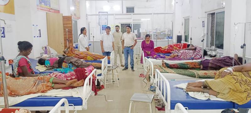 जनता की सेहत से खिलवाड़ बर्दाश्त नहीं! जशपुर कलेक्टर रोहित व्यास के औचक निरीक्षण में लापरवाह पाए गए आठ चिकित्सक, जारी हुआ कारण बताओ नोटिस