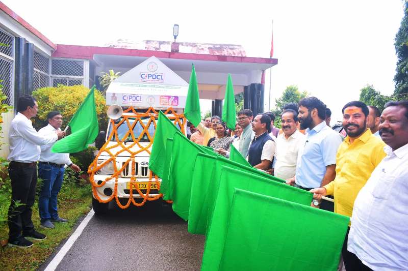 वित्त मंत्री ओपी चौधरी ने पीएम सूर्य घर मुफ्त बिजली योजना के प्रचार-रथ को दी हरी झंडी, उपभोक्ताओं को ऊर्जा दाता बनाने की पहल