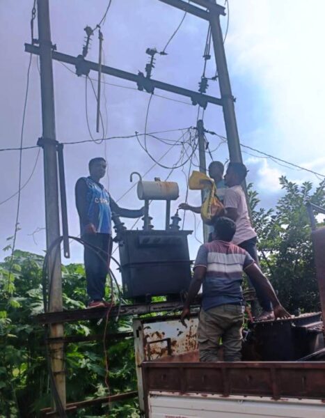 जनसमस्याओं का त्वरित समाधान : सीएम कैंप कार्यालय की त्वरित कार्यवाही से हेटघीचा पारा केन्दूटोली में लौटी रोशनी, सीएम कैंप कार्यालय बगिया बना लोगों की उम्मीद का केंद्र.