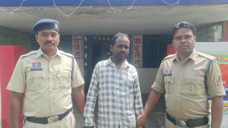 ऑपरेशन अंकुश: जशपुर पुलिस की बड़ी सफलता, 2016 से फरार मानव तस्करी का आरोपी कोरबा से गिरफ्तार