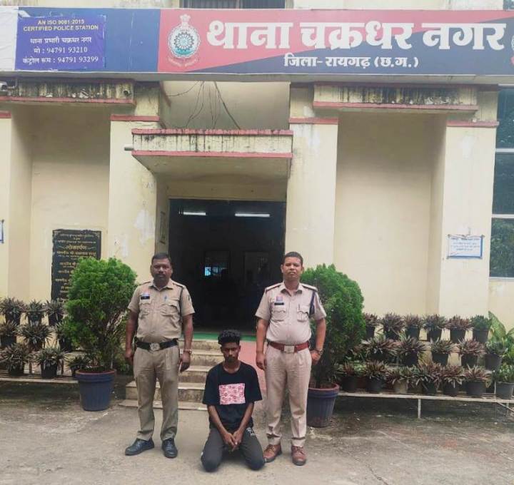 नशीले इंजेक्शन की तस्करी का पर्दाफाश : मुखबिर की सूचना पर पुलिस की बड़ी सफलता, 8 प्रतिबंधित इंजेक्शन बरामद,रायगढ़ में इंदिरा नगर निवासी युवक नशीले इंजेक्शन बेचते रंगेहाथ युवक गिरफ्तार,